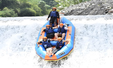 Bali Telaga Waja Rafting 